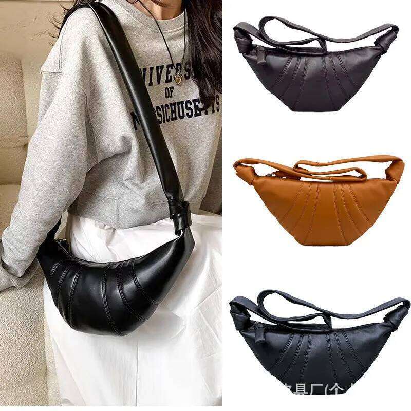 Leather Dumpling Bag Croissants Fashion Diagonal Popular Soft Chest Bags Large Capacity