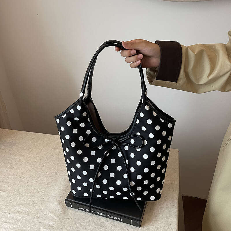 Korean Style Polka Dot Fashion Shoulder Large Capacity New Personality Handbag Basket With Bowknot Strap Underarm Bag