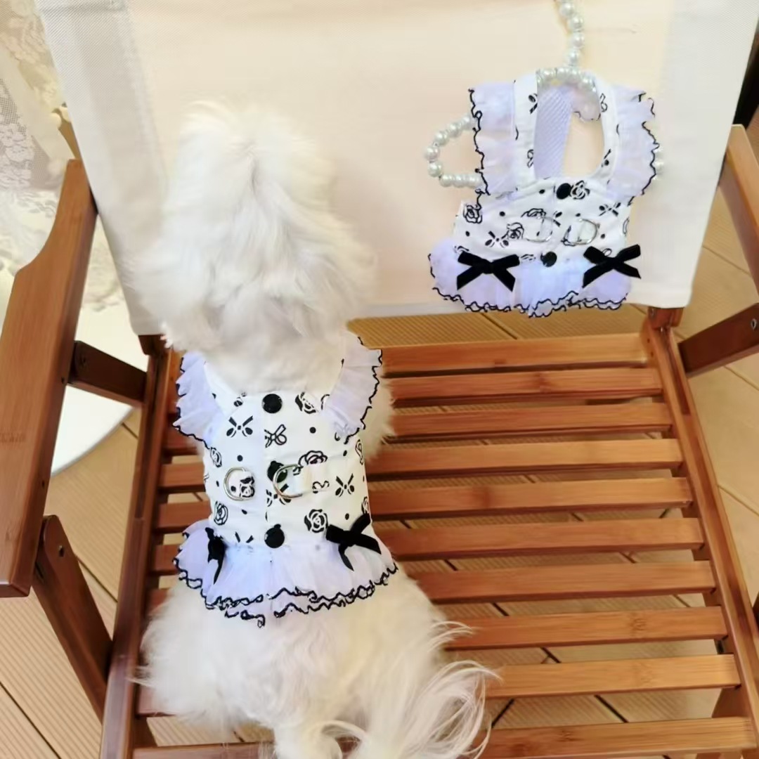 Fashion Dog Harness Dress with Leash D-Ring for Small Dogs Floral Bow Tie Girl Puppy Dress Breathable Cute Princess Dog Dresses Spring Summer Pet Clot