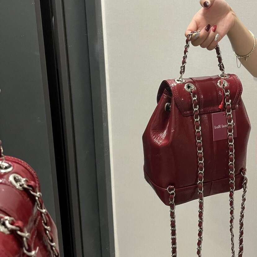 Cardinal Red Backpack Lightweight Luxury Star Dream Simple Fashion Starry Sky Urban Commuter
