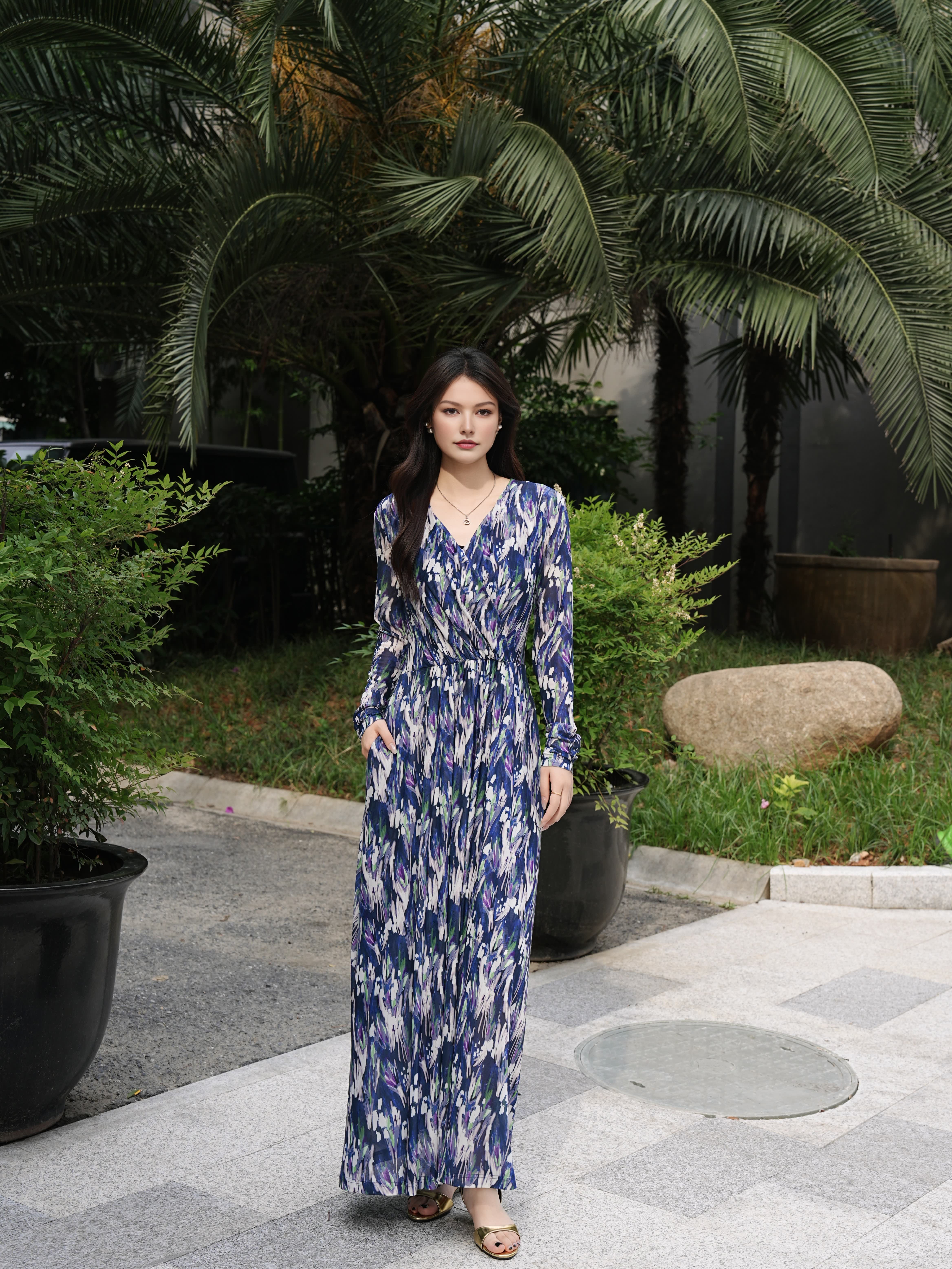 HZHJ New Original Blue Shadow Oil Painting Slimming Dress with Mid Sleeve Flower Luxury Show