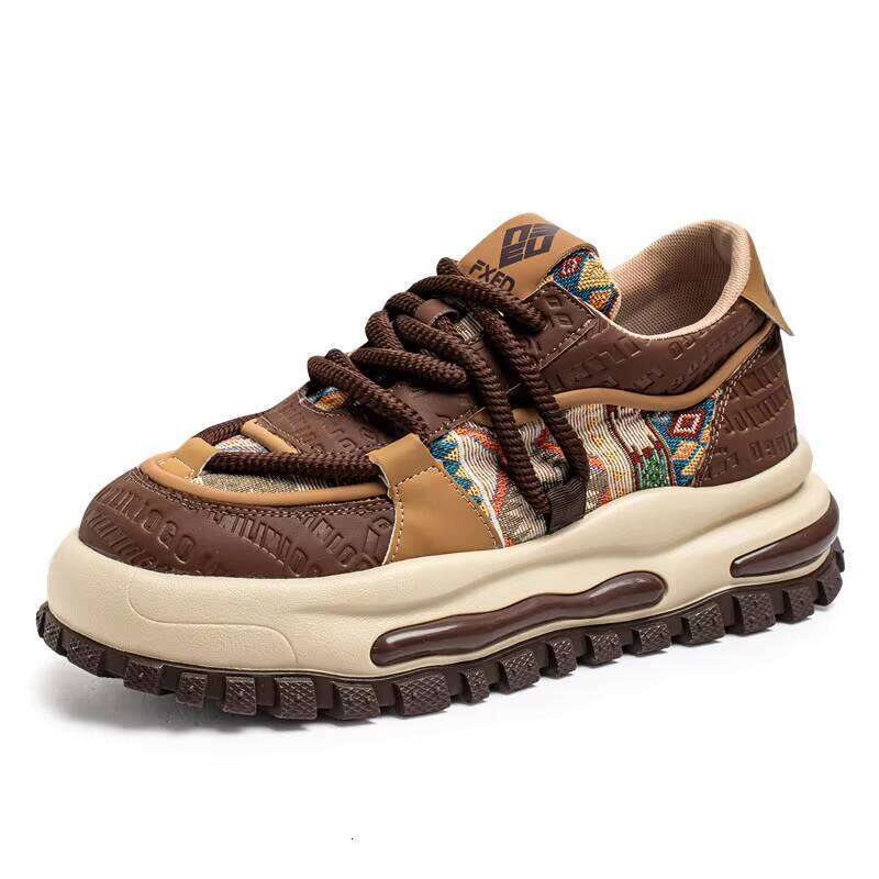 Hot Selling Outdoor Sports High-quality Men's Casual Lightweight and Breathable Fashion Walking Shoes