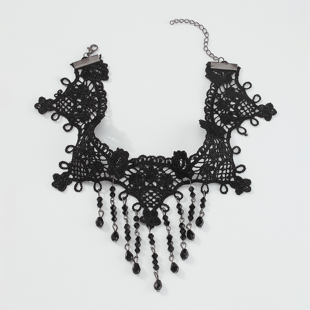 Vintage Lace Choker Necklace with Faux Crystal Tassels Sexy European American Style Minimalist Neck Jewelry for Women