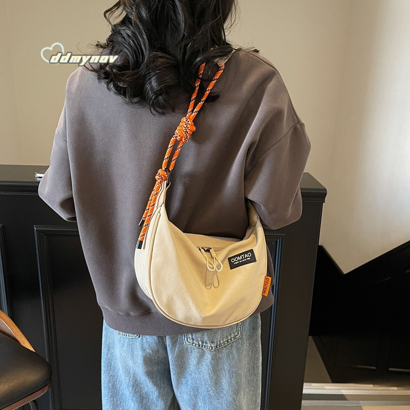 Colorful Rope for Women, Students, Men, Single Shoulder Outdoor Travel Versatile Dumpling Bag, Sports Casual Crossbody Bag ddmynov