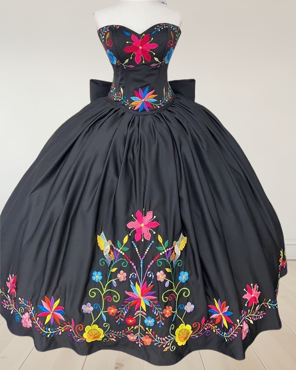 Black Mexican Quinceanera Dresses With Bow Back 2025 Colorful Floral Embroidery Charro Prom Boutique Dress For Teen Girls Vestido De VX anos