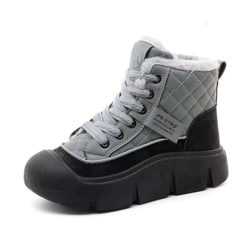 Trendy Lace-up Casual High Top Women Fleece Winter Shoes PU Leather Thick Sole Sneakers