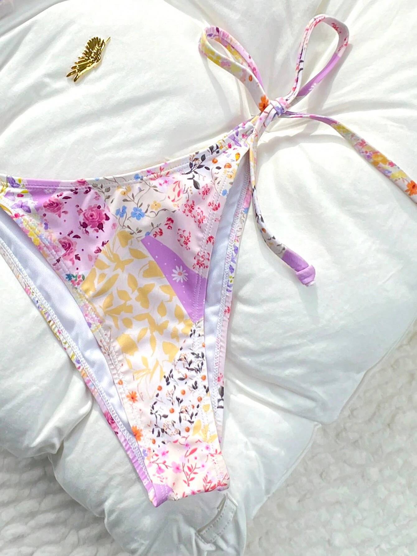 Dream bikini colorful split set halterneck can be fastened convenience suitable for girls princesses swimsuits youthful