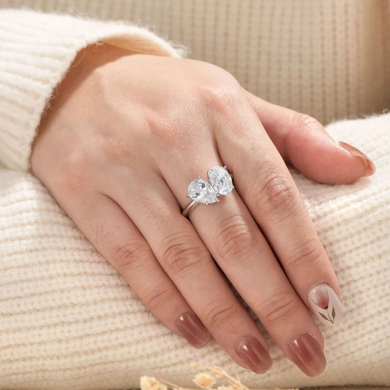 she Real 925 Silver Toi Et Moi Engagement Ring for Women Cocktail Solitaire Oval Pear Zircon Rings Dating Jewelry 250610