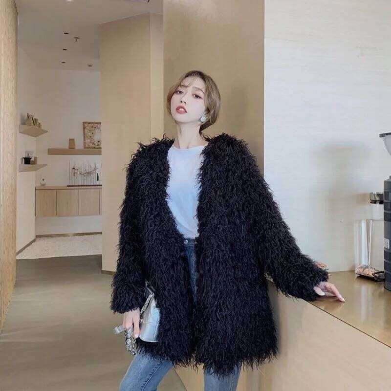 Chic Fluffy Coat Lamb Furry Faux Fur Jacket Women Streetwear Warm Design Winter Women's Clothing Outerwear