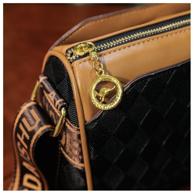 Free Shipping 2025 New Designer Bag Three-layer Luxury Wallet Large Capacity Women's Crossbody Bag Quilted Embossed Shoulder Bag