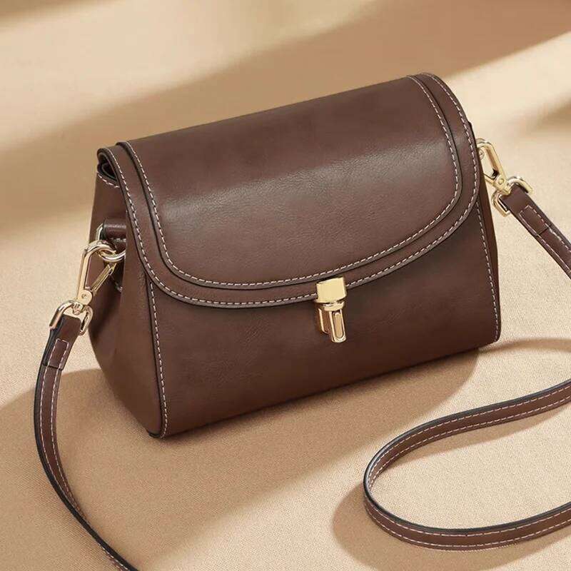 Fashion 2025 New Women's Crossbody Armpit Leather Light Shoulder Versatile Small Bag 2025/06/10