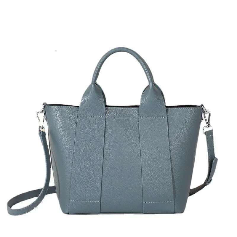 Genuine Leather Commuter Women's Designer Handbag New Fashion Tote Large Capacity Shoulder Crossbody Bag