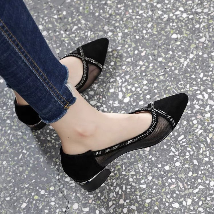Breathable sandal Mesh Sandals For Women New Summer Pointed Toe Shallow Mouth Single Thick Heel Flat Versatile Comfortable Small Leather Shoes Ddmysat