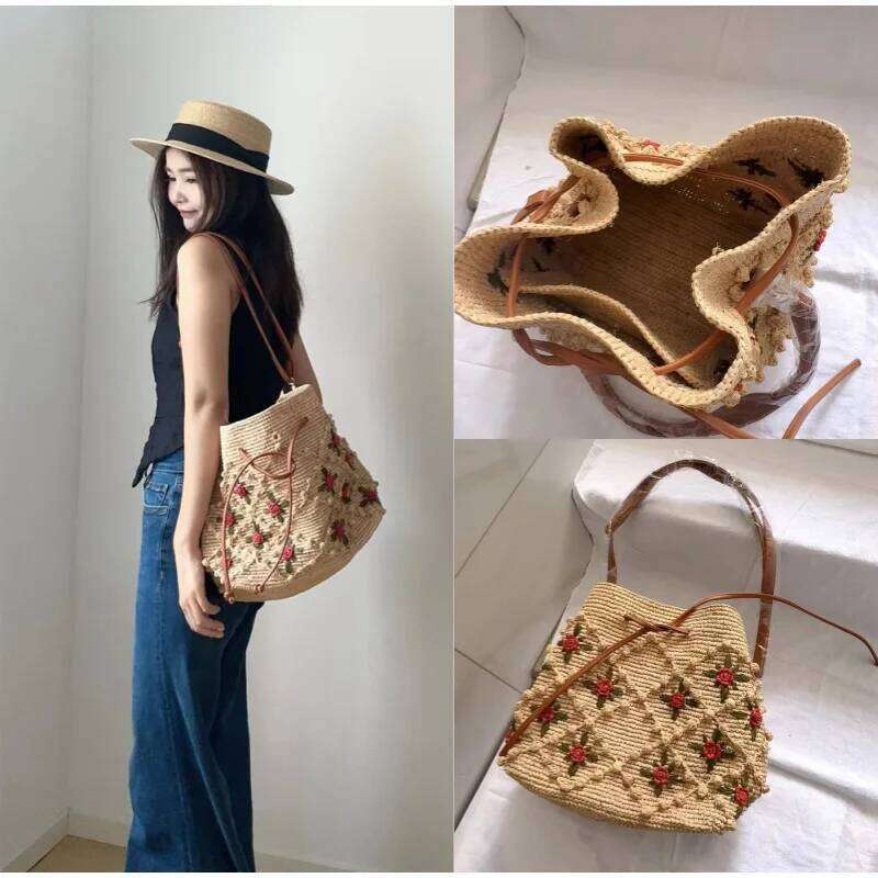 Raffia Hand-woven Brand Exquisite Rose Hook Flower Retro Shoulder Handbag Women' Simple Versatile Vacation Seaside Beach Bag