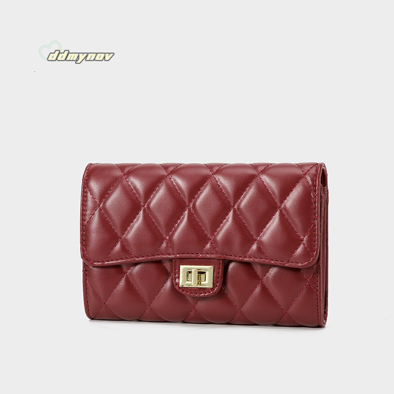 Korean Style Quilted Chain for Women 2025 New Internet Celebrity Small Square Elegant Simple Fashion Ladies Crossbody Bag ddmynov