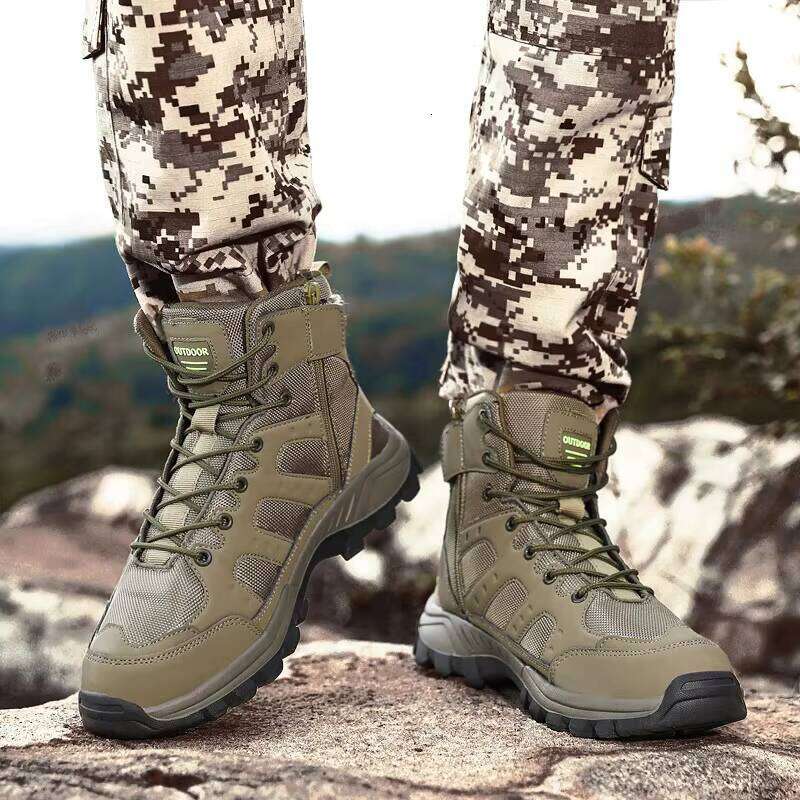 Factory Direct New Popular Quality Outdoor High Top Safety Shoes for Men Hiking Boots