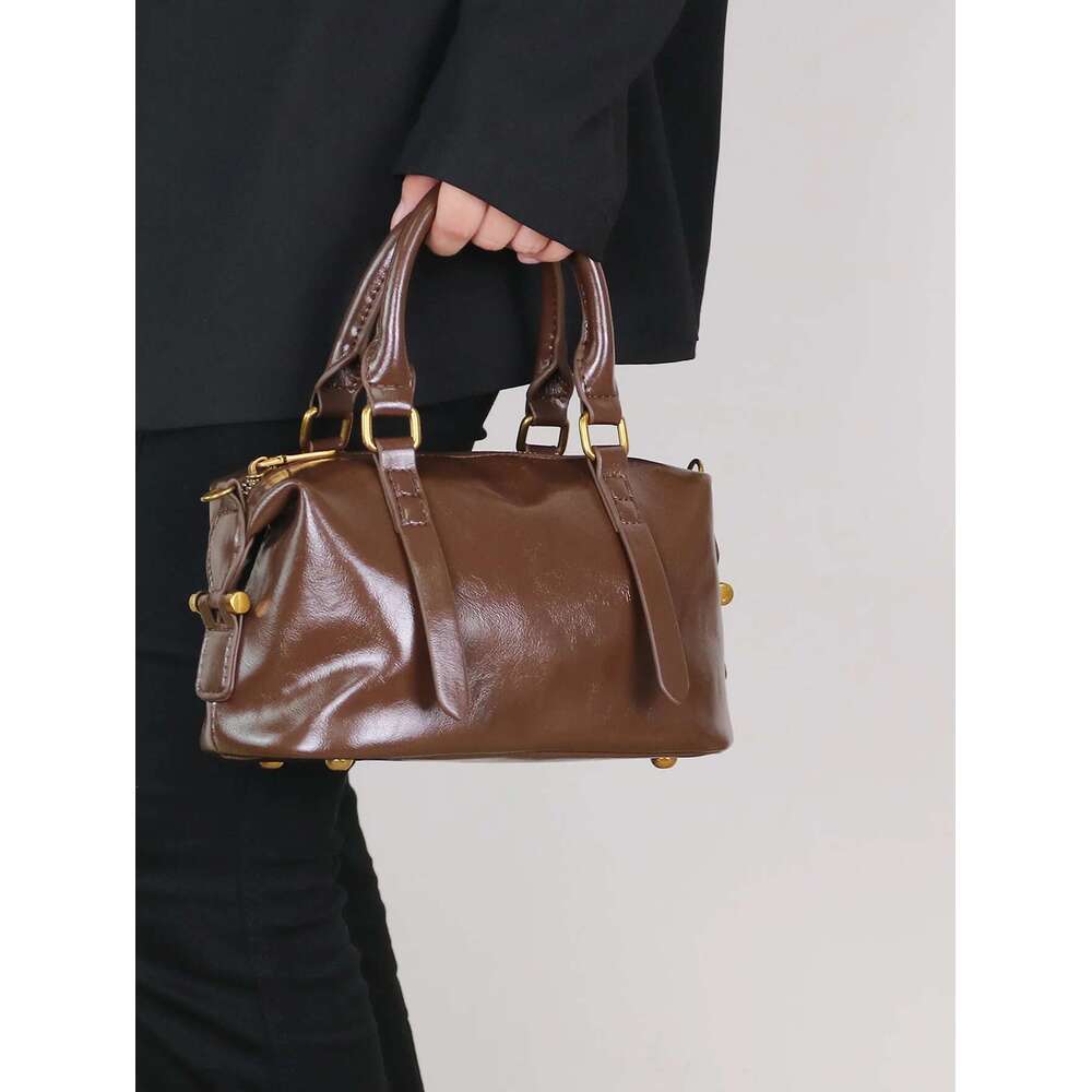Fall/Winter 2024 New Wax Boston Handbag High-Quality Niche Pillow Retro Large-Capacity Shoulder Crossbody Bag