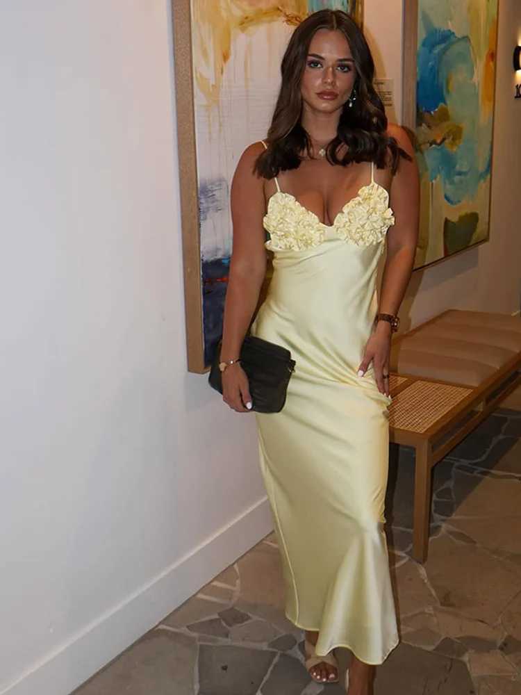Satin 3D Flower Yellow Dress Women Slip V-neck Sleeveless Backless Lace Up Dresses 2025 Summer Lady Party Evening Slim Lady Robe XJ250610