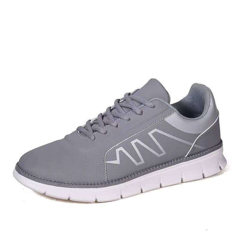 Factory Price Leather Upper Sport Men Sneakers Light Weight Running Shoes