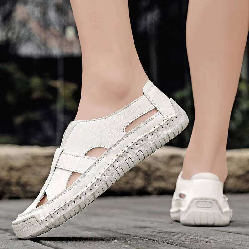 Fashion Men Breathable Lightweight Sandals Wear Resistant Outsole Suitable for Home and Outdoor Use
