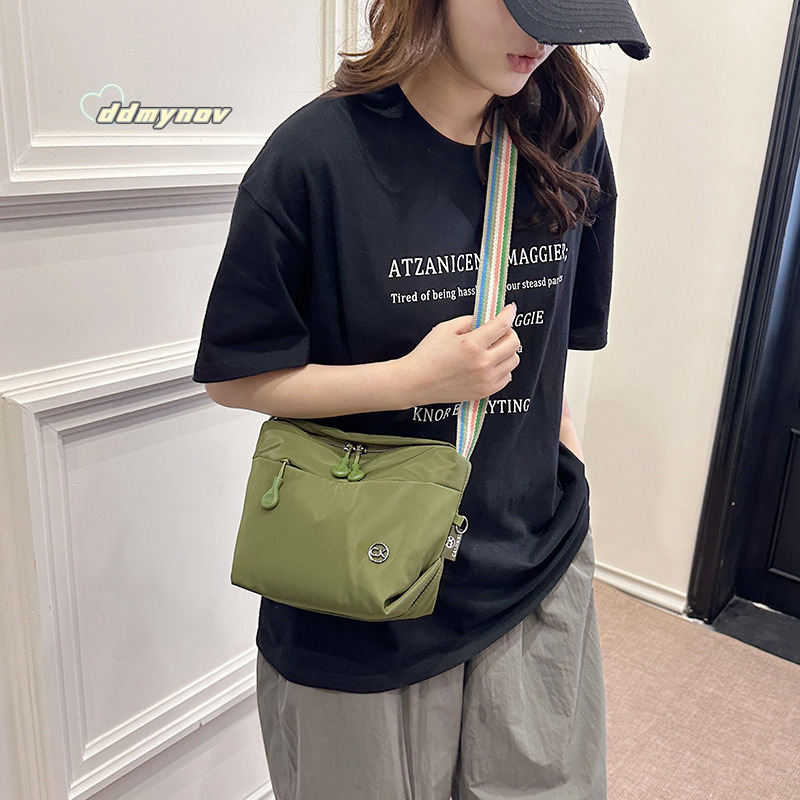 Korean Style Trendy Artistic Simple Shoulder 2024 New Lightweight Waterproof Nylon Women's Casual Crossbody Bag ddmynov