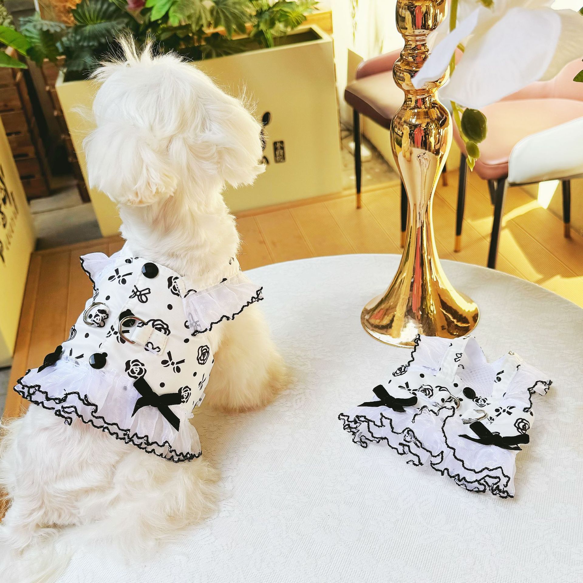 Fashion Dog Harness Dress with Leash D-Ring for Small Dogs Floral Bow Tie Girl Puppy Dress Breathable Cute Princess Dog Dresses Spring Summer Pet Clot