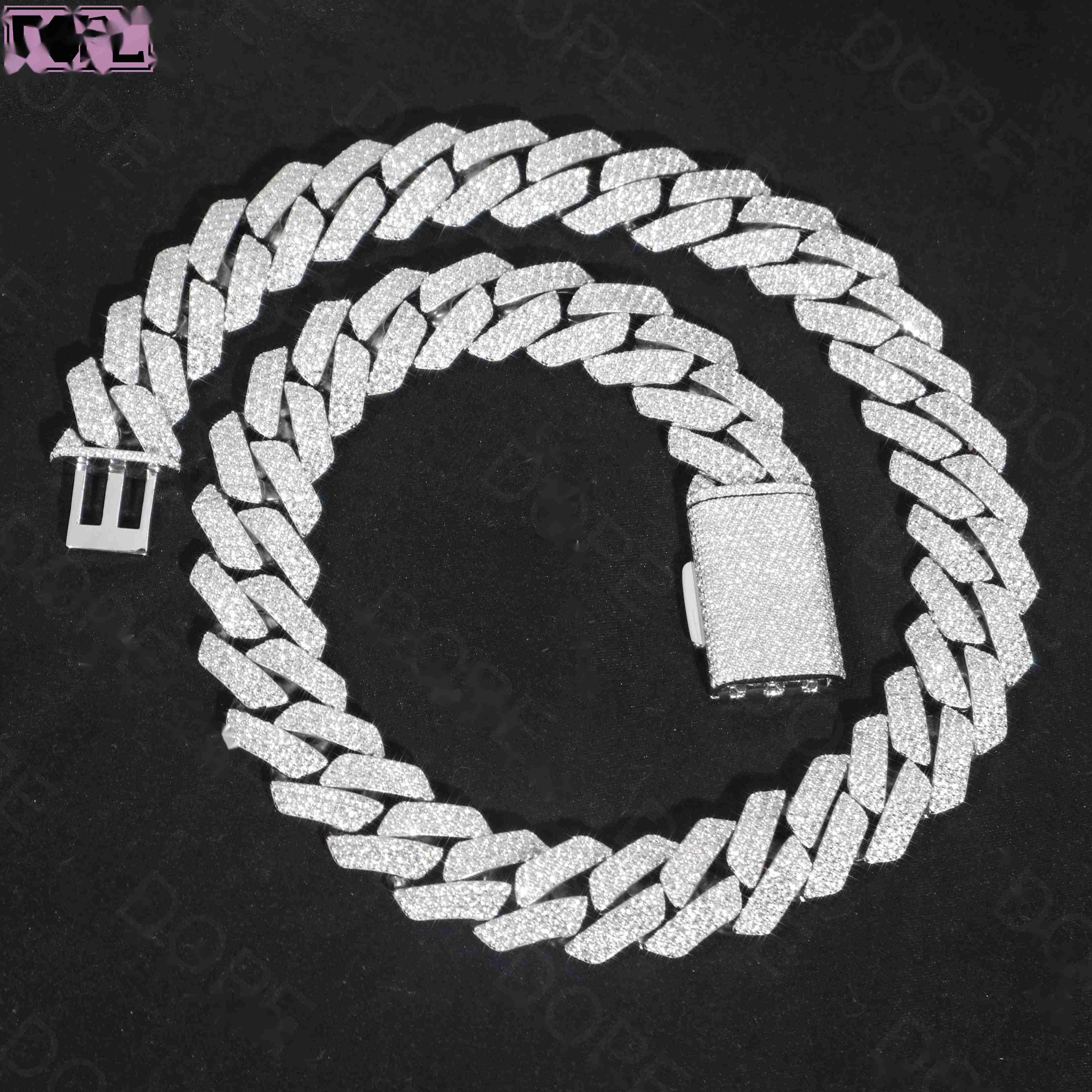 OACOCA Hip Hop 18mm Moissanite Cuban Link Chain Men Iced Out Thick Cuban Necklace Moissanite Cuban Chain