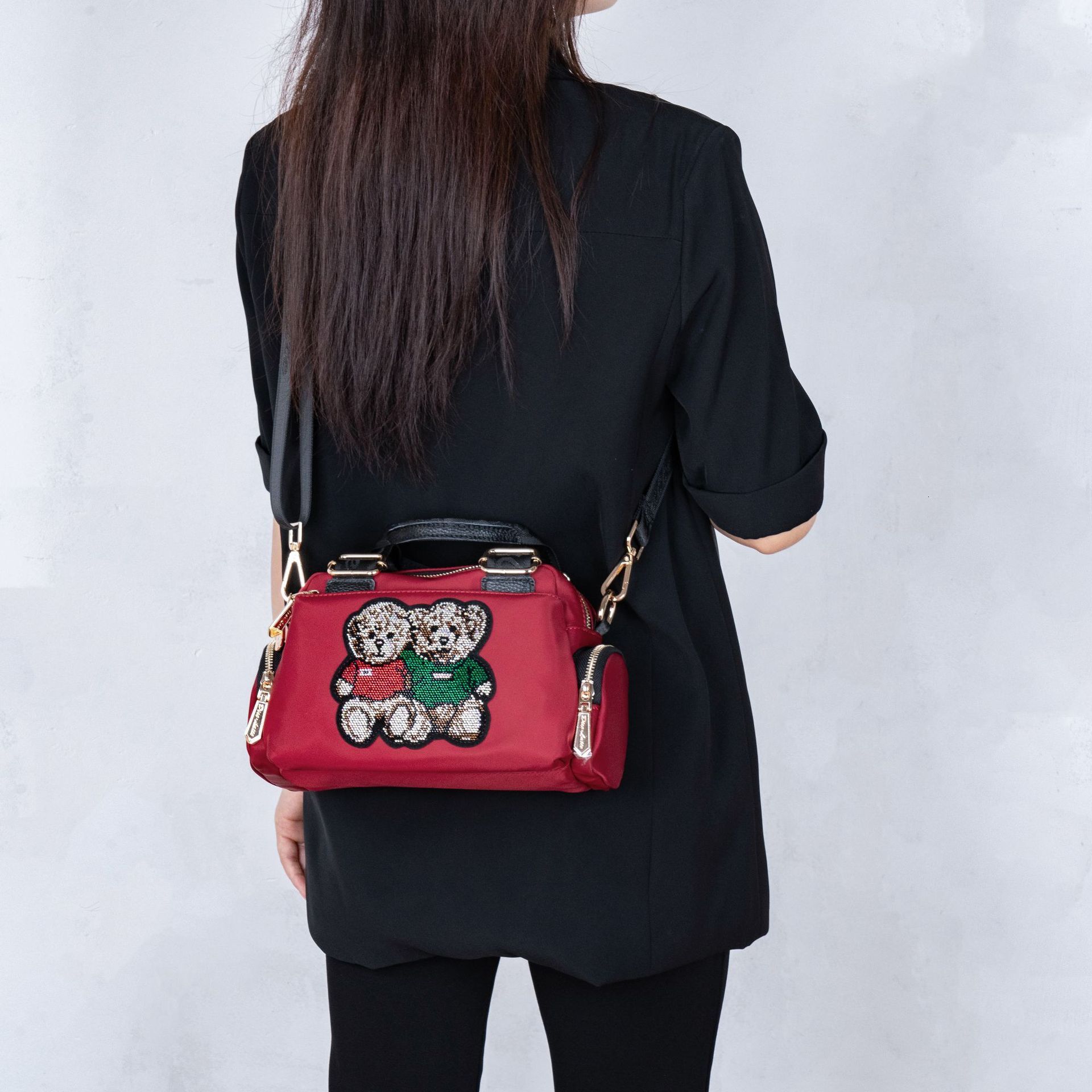Free Shipping New Simple Crossbody Bag Women's Luxury Small Panda Diamond-encrusted Handbag Lightweight Phone Bag For Girls Shoulder Bag For Desi