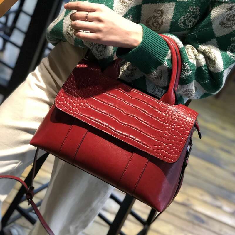 Women's Cowhide Genuine Leather Bag Female Crossbody Designer Shoulder Bags Ladies Casual Retro Large Capacity Handbag