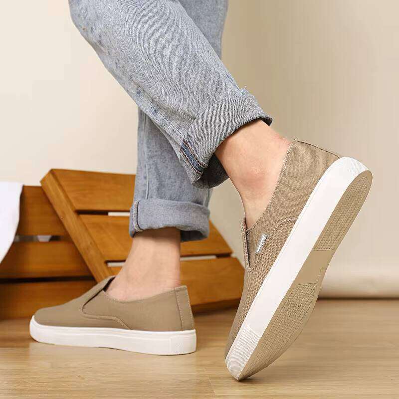 Factory Customized Slip-on Men Casual Loafers New Fashion Outdoor Breathable Men's Canvas Shoes