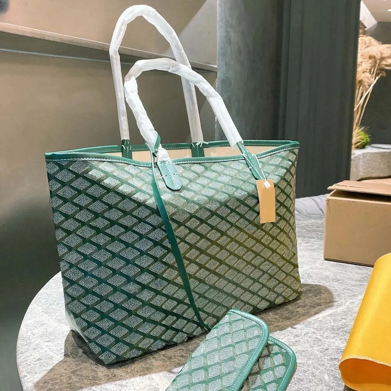 fashion designer luxury bag purse shoulder crossbody bag bags pink small designer women mini bag handbag denim saddle leather bucket straw bag men hand tote beach bag