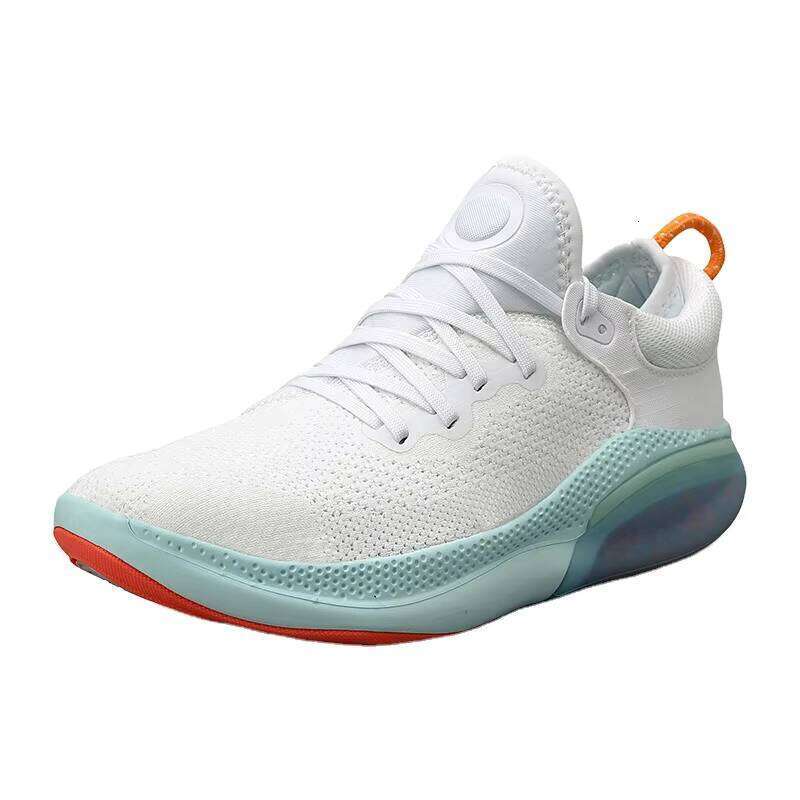 Cheap Hot Sale Sport Fashion No-slip Casual Shoes Men Sneakers