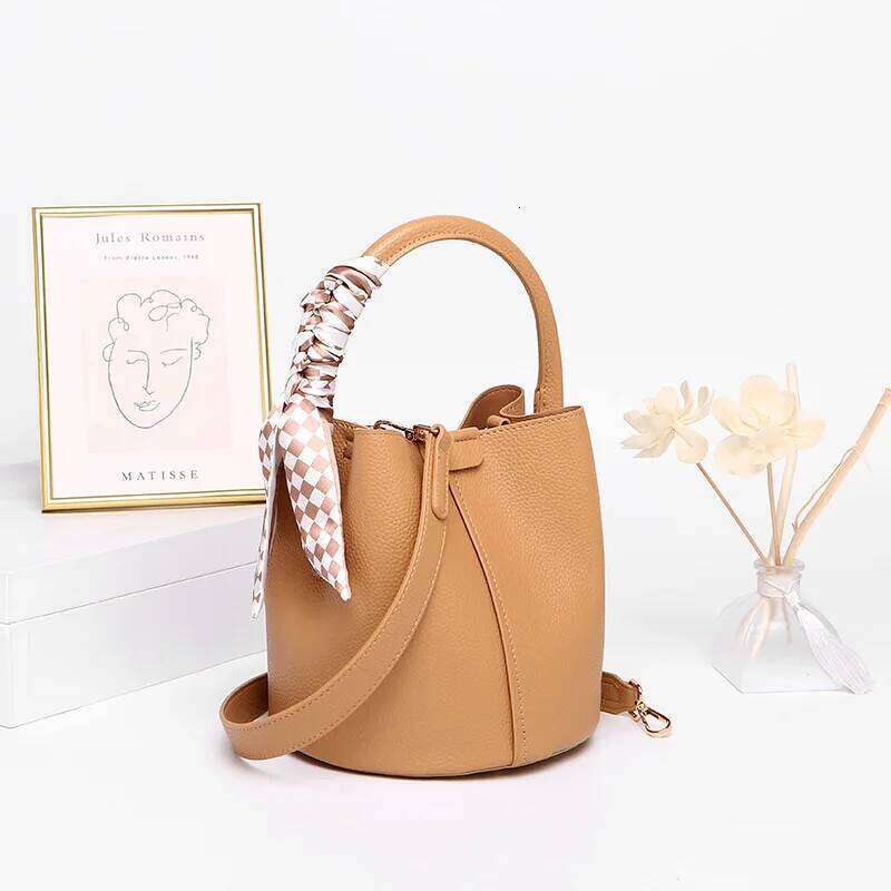 Bag Niche Design Commuting Bag Fashion Handbag Wholesale