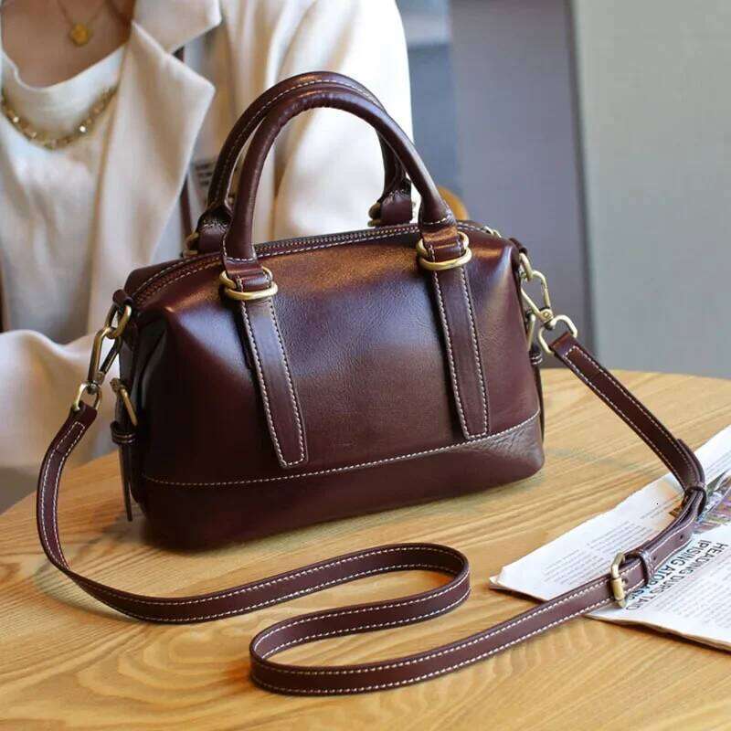 Vintage Style Genuine Leather Women's Large Capacity Handbag Crossbody Bag New Model Boston Saddlebag Motorcycle Equipment A