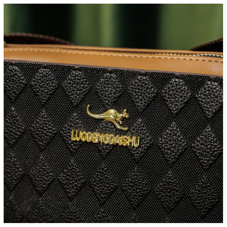 Free Shipping 2025 New Designer Bag Three-layer Luxury Wallet Large Capacity Women's Crossbody Bag Quilted Embossed Shoulder Bag