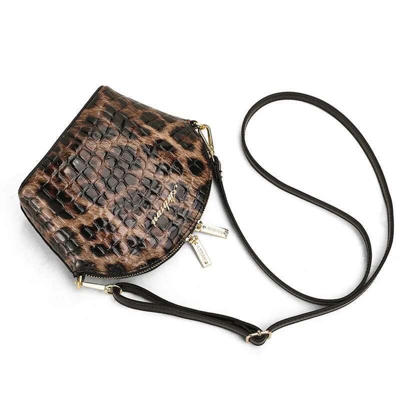 Leather Shell Fashionable And Versatile Single Shoulder Crossbody Bag, leopard Print Women's Bag