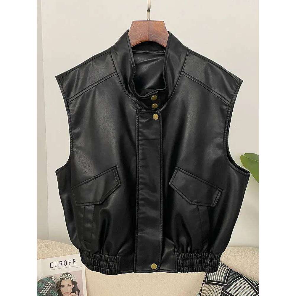 Leatherette Sleeveless New Fashion Vintage Black Vest Simple O-Neck Single Breasted Tank Faux Leather 2025 Spring Women