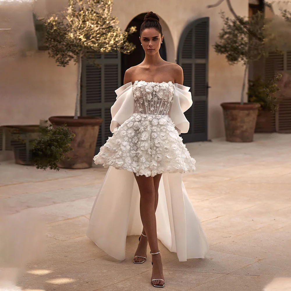 Short A-Line Wedding Dresses Puff Sleeves White 3D Flowers Lace with Detachable Train Bridals Gowns Customize
