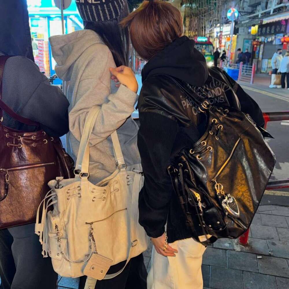 Korean Niche Deinet Motorcycle 2025 New Tote Large Drawstring Pocket Rivet Shoulder Bag for Women