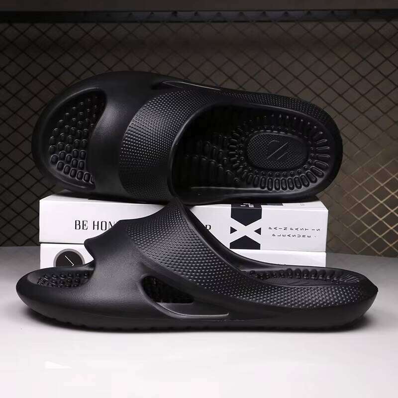Fashionable Couple Thick-soled Massage Slippers Soft and Comfortable Flip Flops Outdoor Sports Beach Sandals