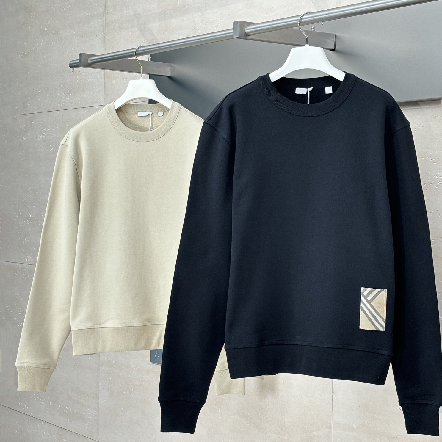 High quality designer men's hoodie, pure cotton round neck long sleeved top, fashionable plaid hoodie, loose casual sportswear, spring and autumn men's hoodie