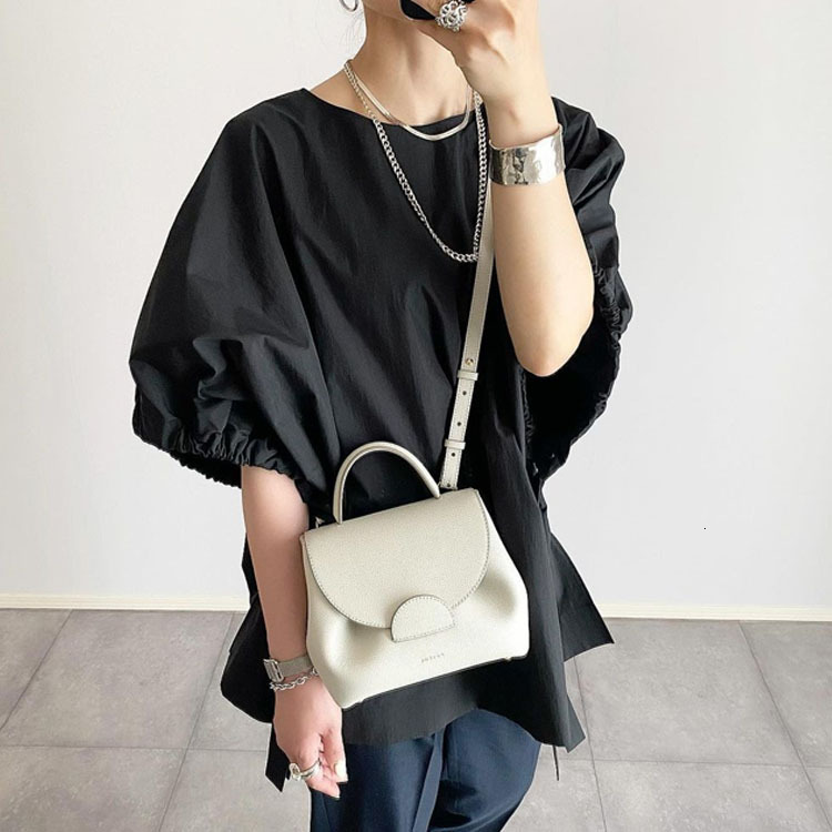 Free Shipping French Niche Luxury Fashion Classic Single Shoulder Crossbody Women's Bag Designer Casual Versatile Shoulder Bag Piggy Bag Handbag
