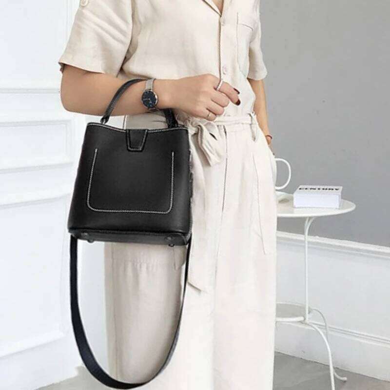 Fashion Bucket Simple Handbag, Leather Hundred Shoulder Crossbody Bag, Head Layer Cowhide Women's Bag