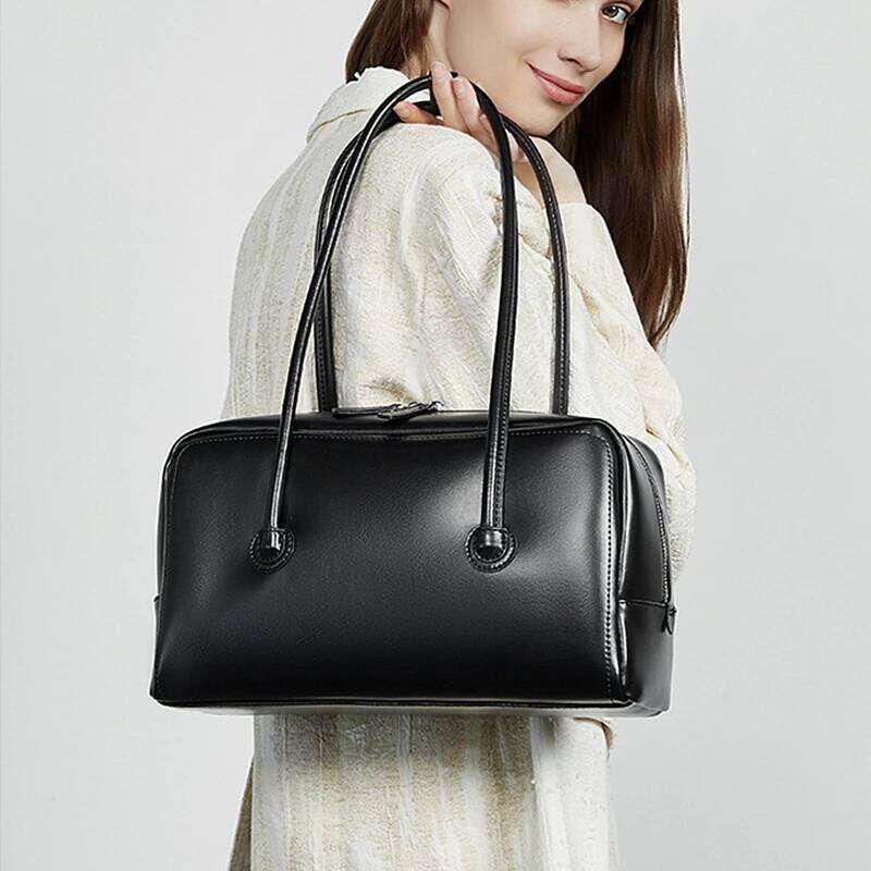 Toptrends Cowhide Genuine Leather Underarm Shoulder Bags For Women New 2025 Designer Satchel Tote Bowling Ladies Handbags