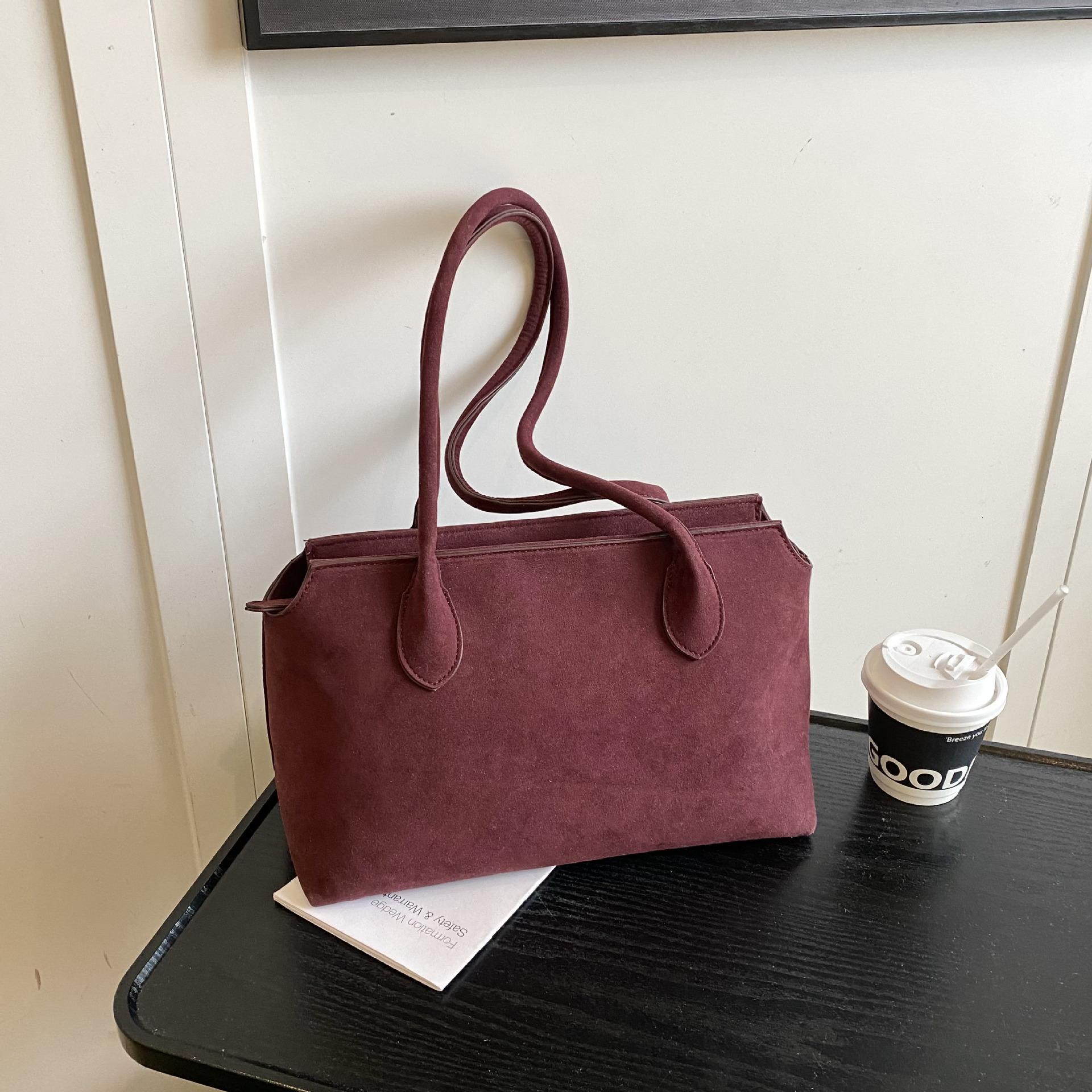 Free Shipping Women's Frosted Underarm Tote Bag Fashionable And Minimalist Designer Handbag Versatile Retro Shoulder Bag Shopping Bag