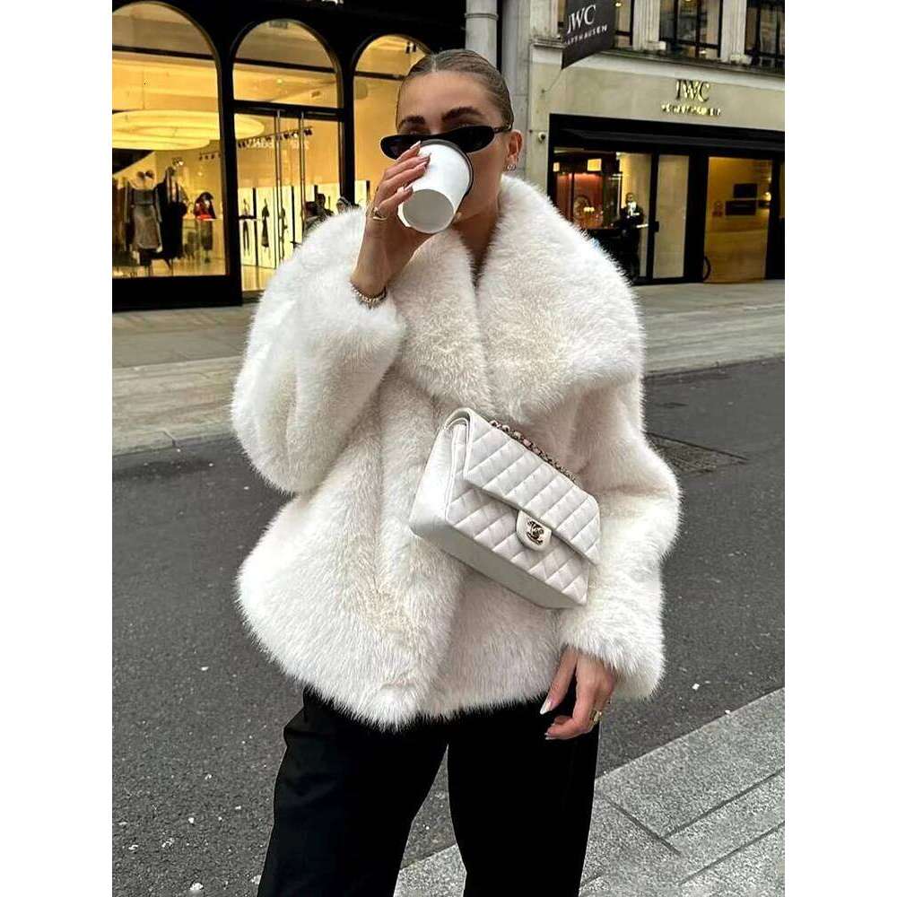 TARUXY Women's Large Lapel Streetwear Fluffy Fox High Quality Office Lady Fur Jacket Coat Thick Fashion