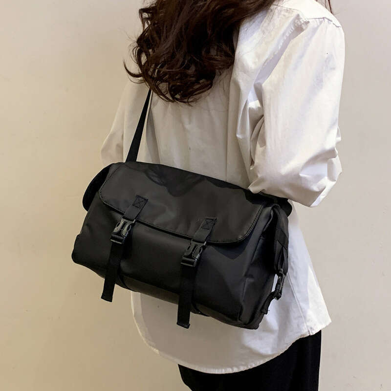 Su Xiaojin 2023 New Niche Messenger Small Crossbody Shoulder Bag Trendy Casual Versatile Fashion For Men And Women