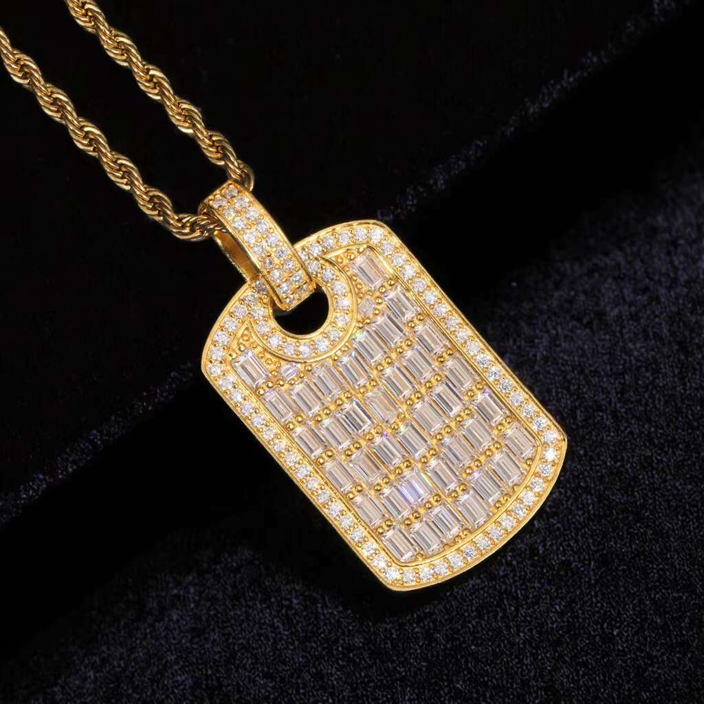 Custom S925 Silver Moissanite Pendant Elegant and Durable Jewelry