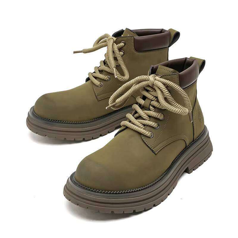 High Top Safety Shoes for Men Anti Smash Wear Resistant Comfortable and Lightweight Winter Boots