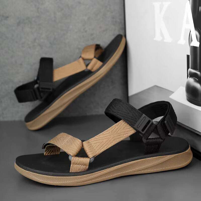 Wholesale Men's Flat Non-slip Sandals Simple Three-color Quick-drying Beach Light Garden Shoes